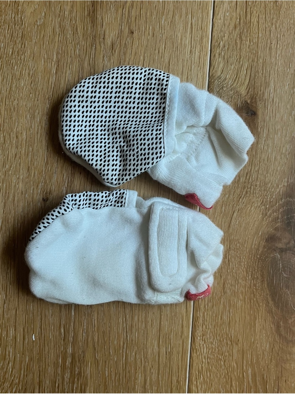 Newborn Baby Mittens Gloves Black and White